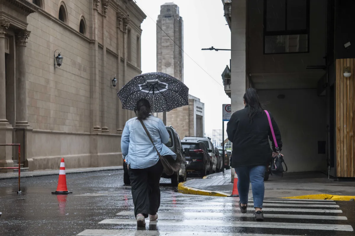 Alerta naranja por tormentas en Rosario y recomendaciones para vecinos