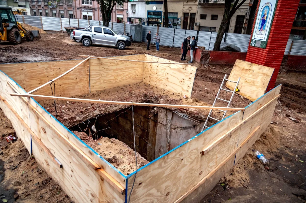 Descubren túneles subterráneos en la Plaza de la Cooperación