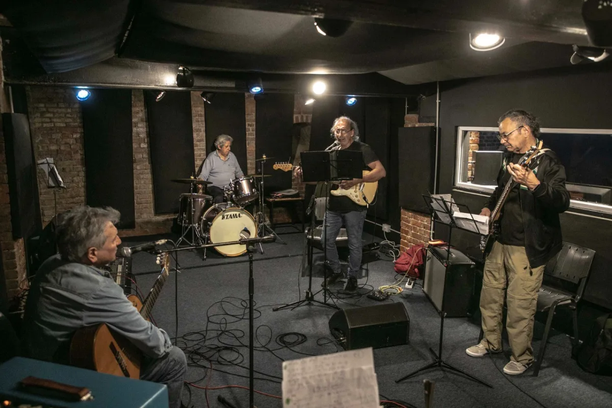 Tres bandas de músicos mayores se presentan en el Galpón 11