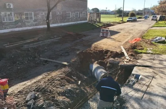 Calle Perigán recibe renovación total de infraestructura subterránea