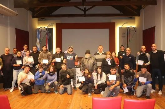 Capacitación de boxeo en Gualeguaychú mejora la formación deportiva