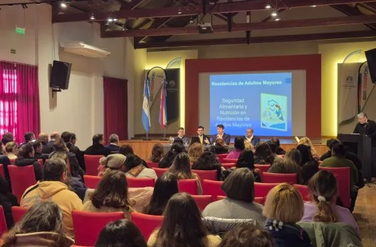 Capacitación en alimentación saludable para cuidadores en Gualeguaychú