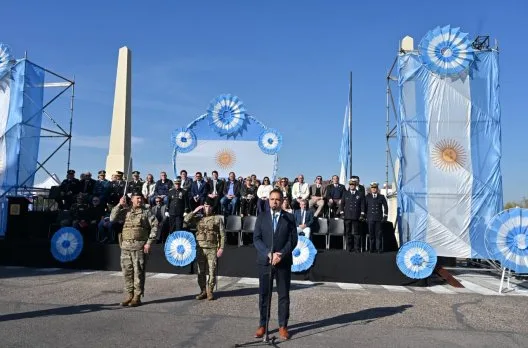 Gualeguaychú conmemoró la Independencia en la Costanera