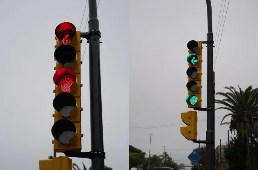 Habilitan semáforo en Boulevard Daneri y La Rioja para mejorar seguridad
