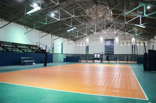 Mejoras en el Estadio Municipal de Vóley para los deportistas