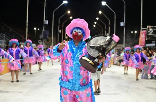 Se lanzó un proyecto de intercambio cultural entre la universidad y el carnaval