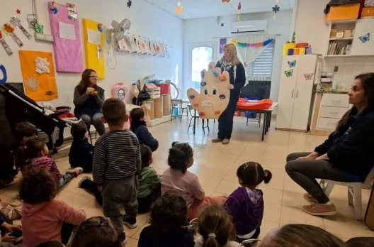Talleres en EMPI enseñan higiene y alimentación a los más pequeños