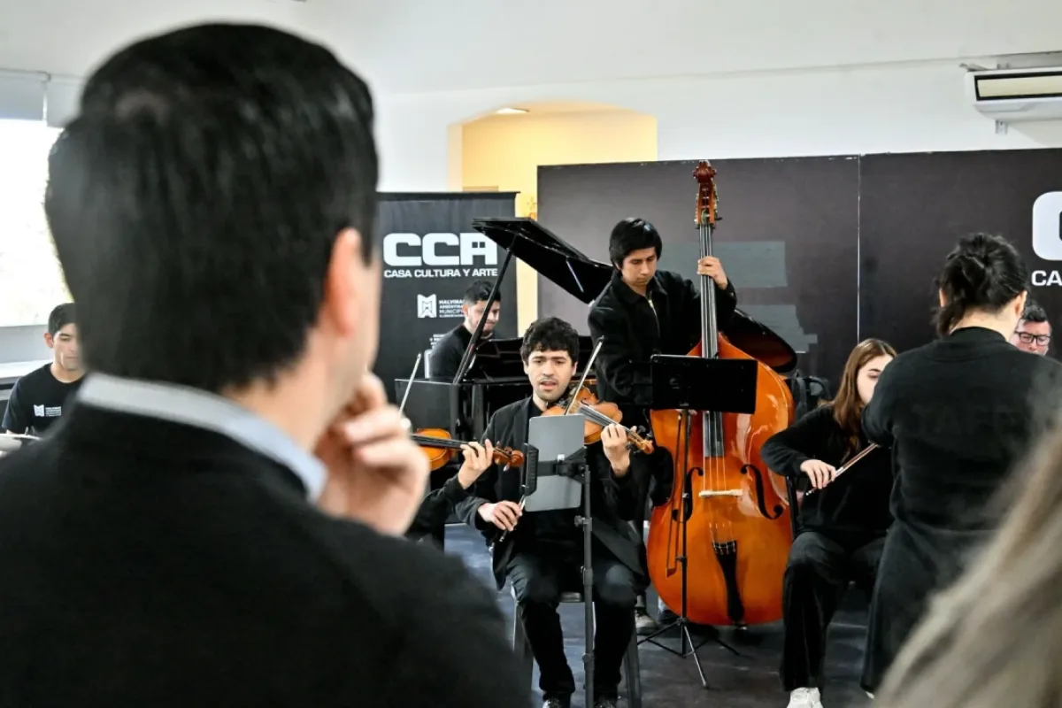 La Orquesta Municipal estrenó nuevos instrumentos en Malvinas Argentinas