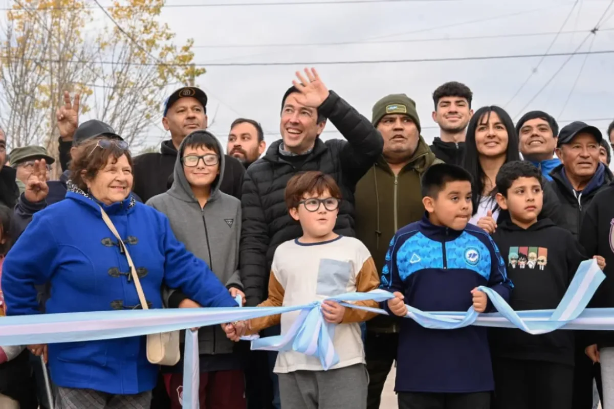 Mejoras en el barrio Rodríguez: inauguración de nuevas cuadras