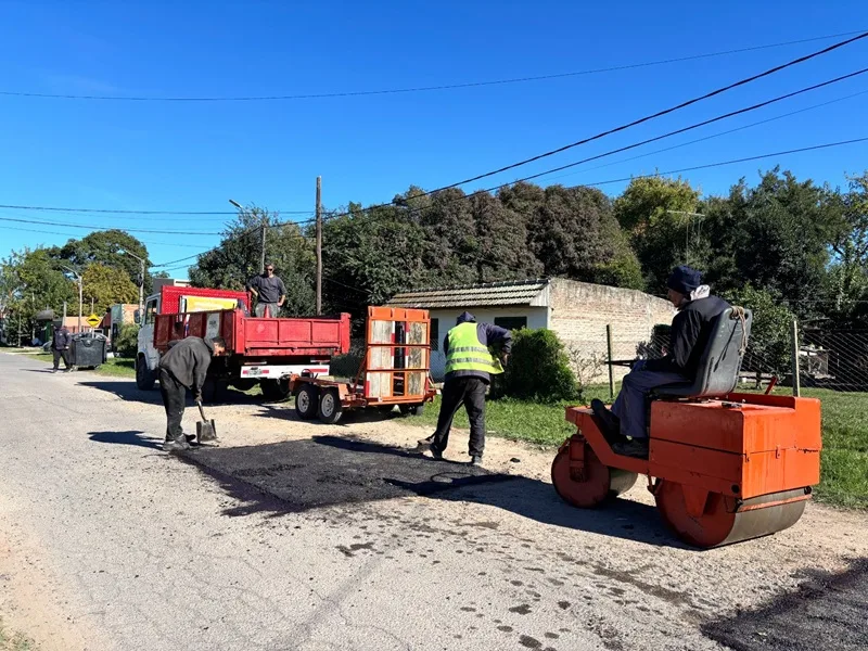 Avanza el Plan Integral de Bacheo en Luján con más calles intervenidas
