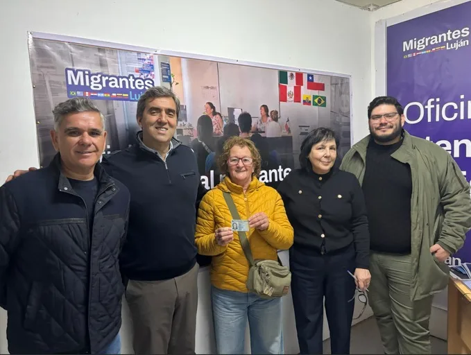 Cédulas de identidad para uruguayos residentes en Luján