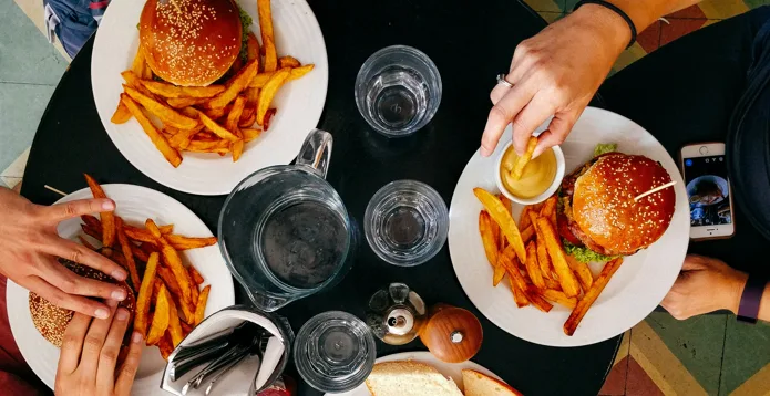 Descuentos en la Noche de las Burgers en Luján
