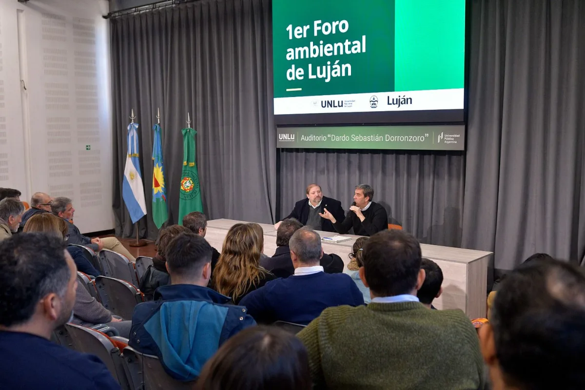 El cierre del basural marcó el Primer Foro Ambiental de Luján