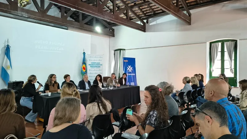 Encuentro educativo sobre la nueva Ley Penal Juvenil en Mercedes