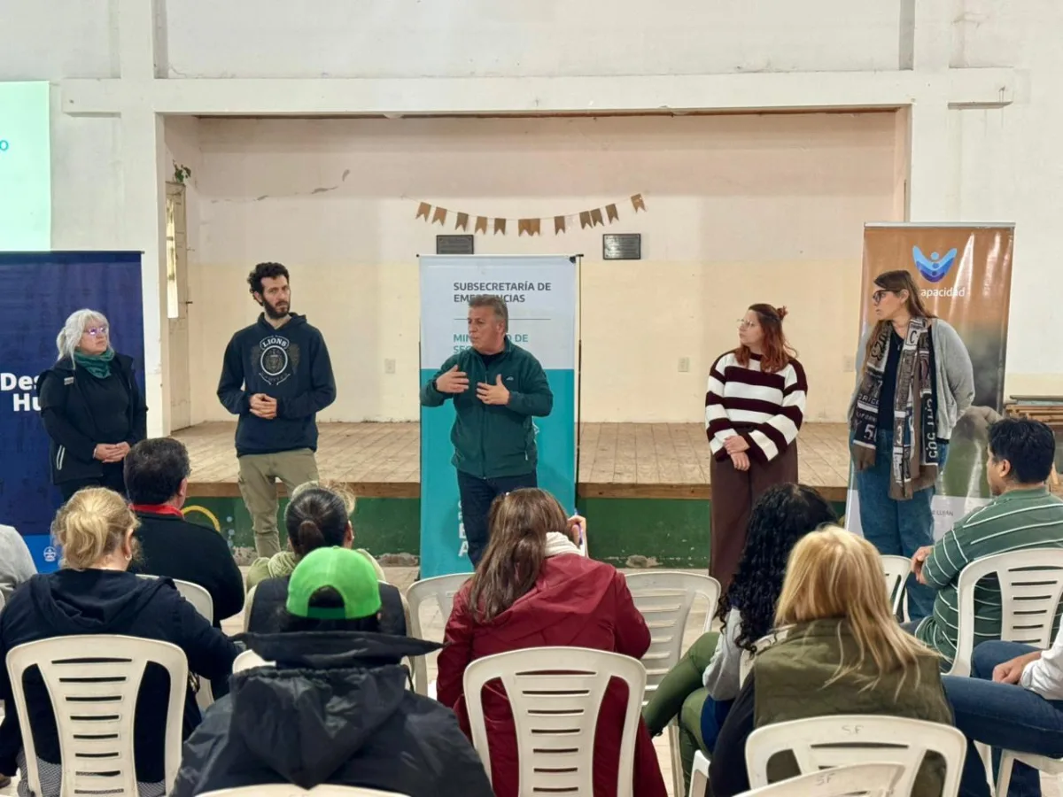 Taller en Olivera sobre gestión de riesgo ante el fenómeno de El Niño
