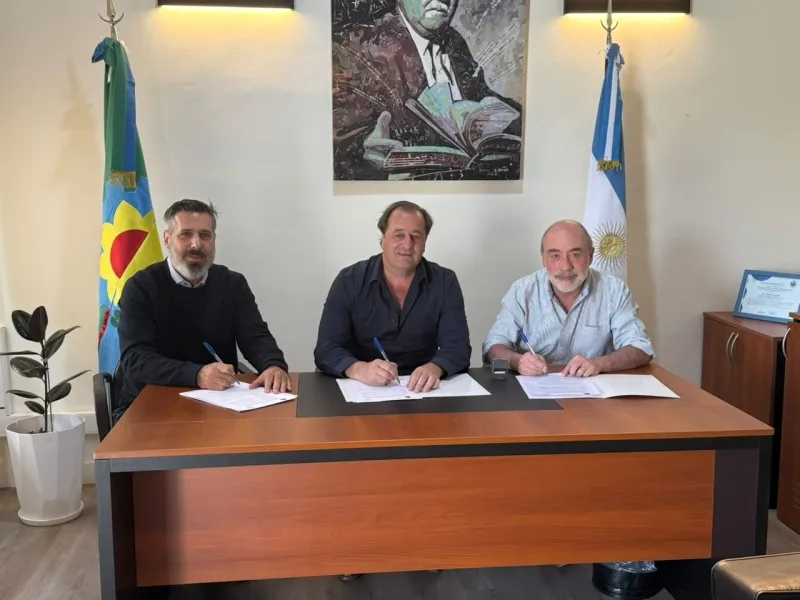 Colaboración entre Marcos Paz y la UNO para vehículos municipales