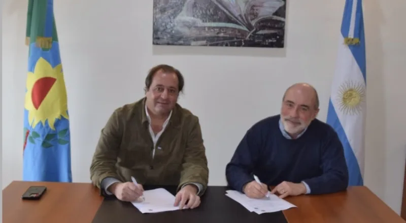 Convenio entre el Municipio y la Universidad Nacional del Oeste