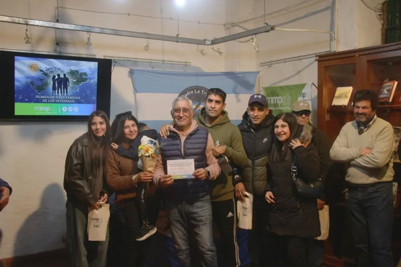 Homenaje a familiares de héroes de Malvinas en la Casa de la Cultura