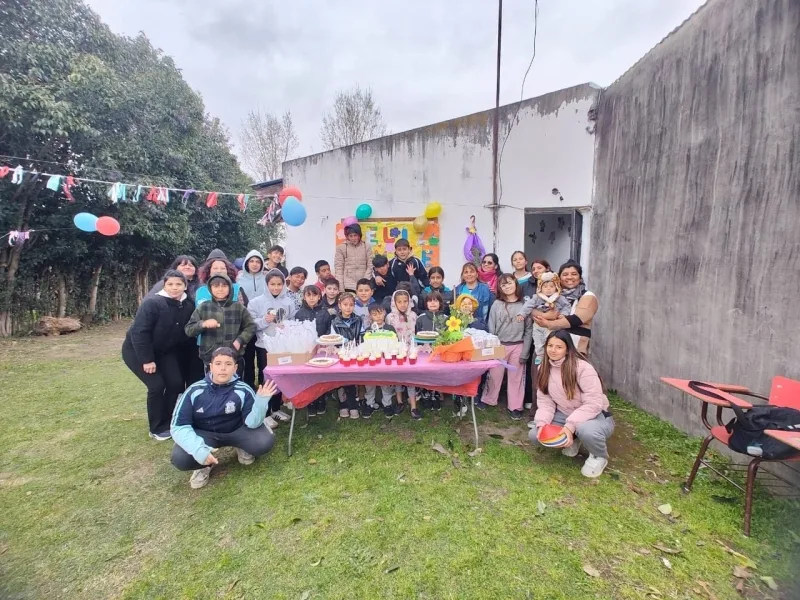 La UMI de La Paz festejó 9 años de actividades para la comunidad