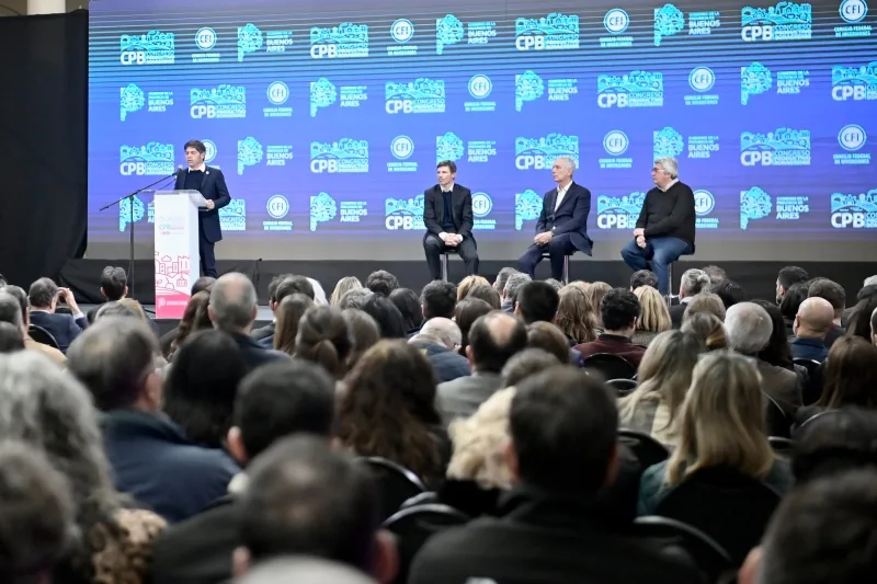 Marcos Paz en el Congreso Productivo Bonaerense en La Plata