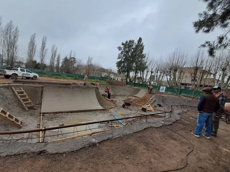 Mejoras en el Skate Park y la plaza Eva Perón en Marcos Paz