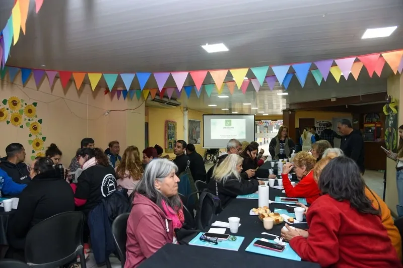 Taller de Tecnología: Inclusión para mayores y personas con discapacidad