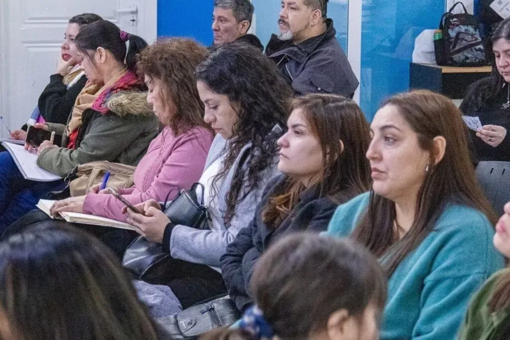 Capacitación para médicos de Río Grande en atención primaria