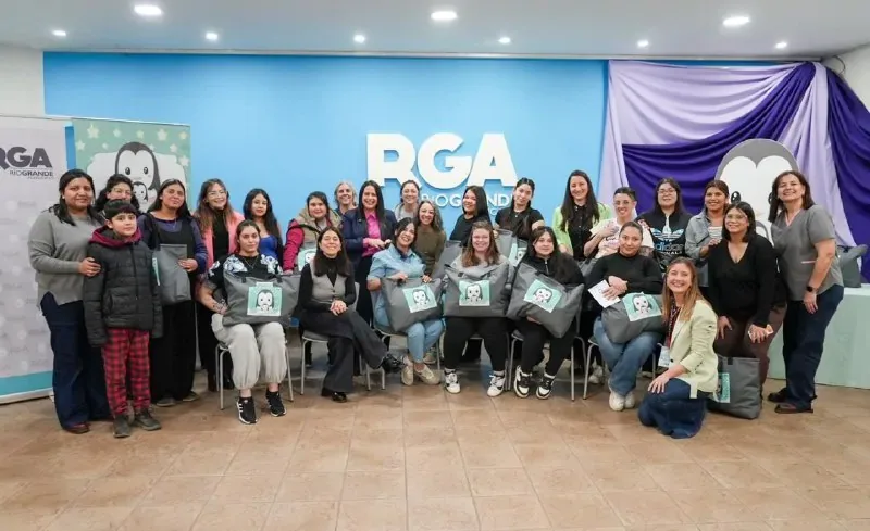 El Municipio entregó kits del Programa 'Cobijar' a familias gestantes