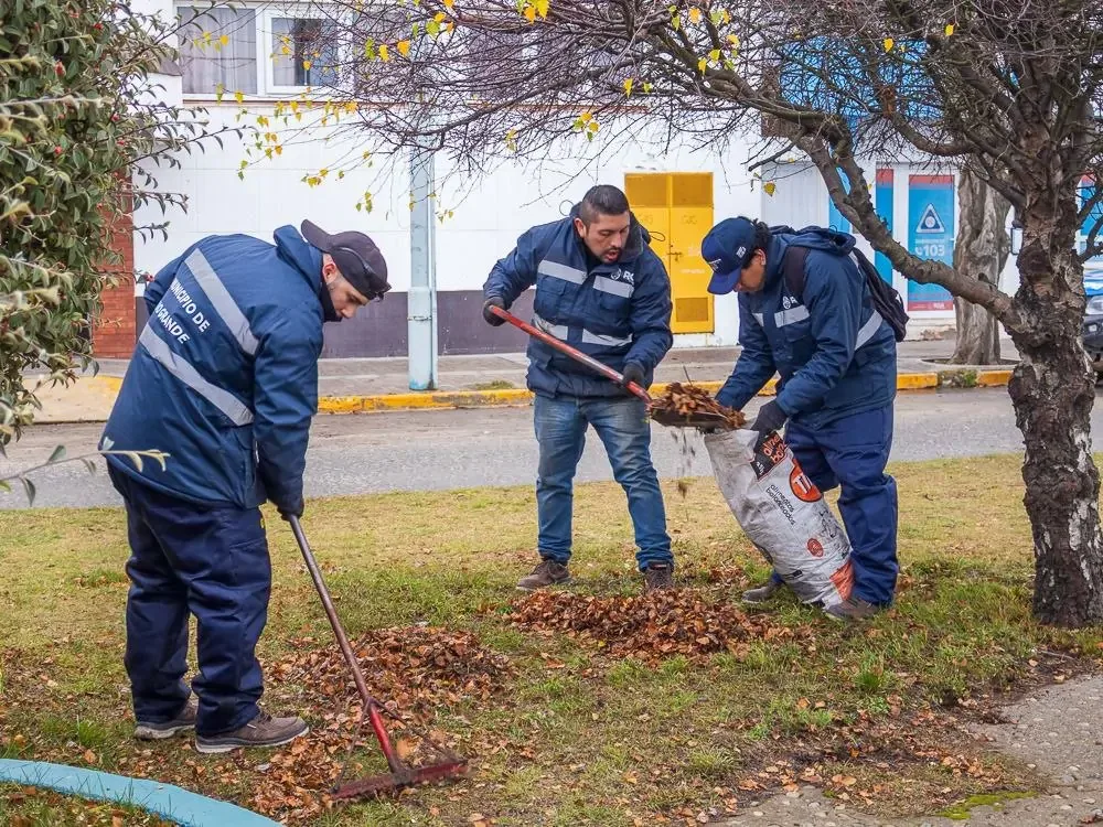 Limpieza y mantenimiento en espacios públicos de Río Grande
