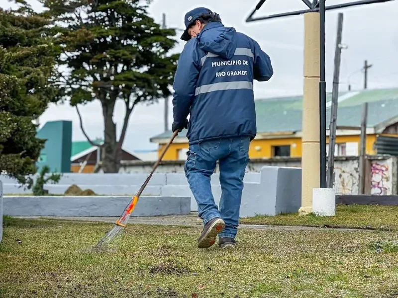 Mejoras urbanas en Río Grande para disfrutar espacios públicos