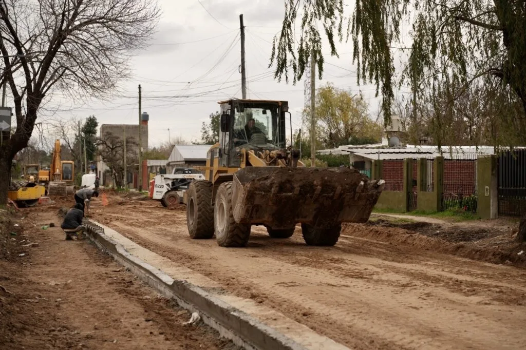 Pavimentación en San Miguel: nuevas calles para los vecinos
