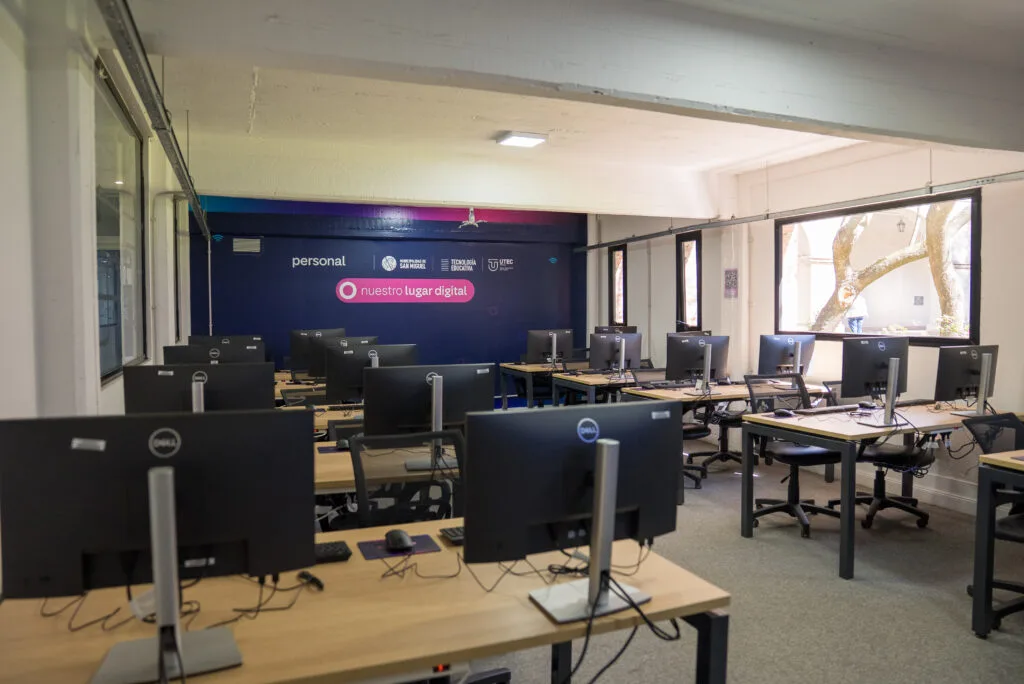 San Miguel cuenta con su primera Aula Digital de Personal