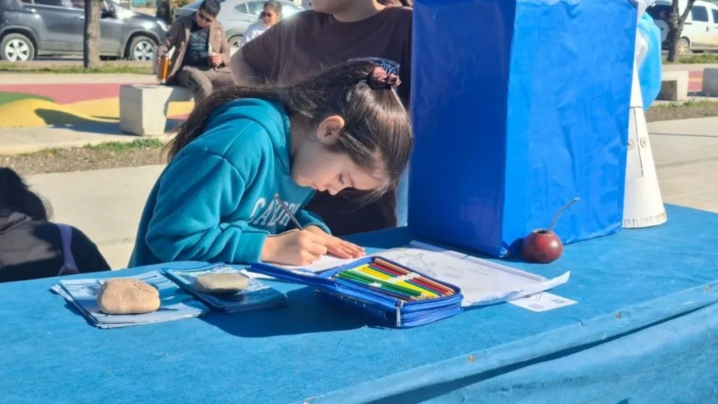 Actividades al aire libre en la Costanera de Caleta Olivia