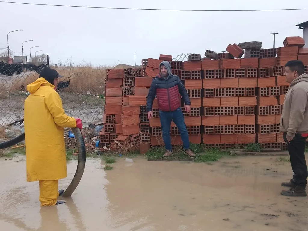 Caleta Olivia activa operativo para mitigar efectos de las lluvias