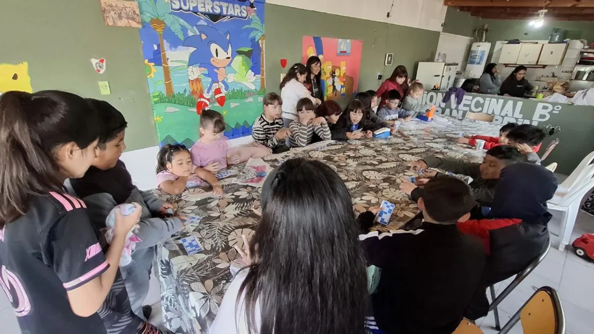 Celebración del Día de la Primavera y del Estudiante en Gran Jardín