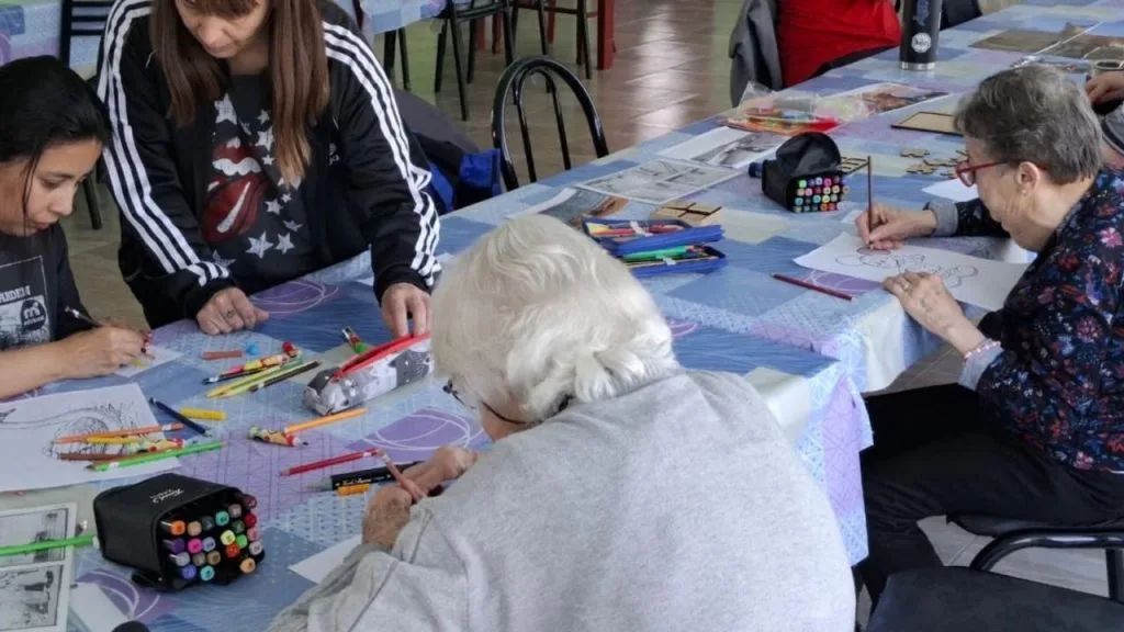 Circuito turístico para adultos mayores en Caleta Olivia