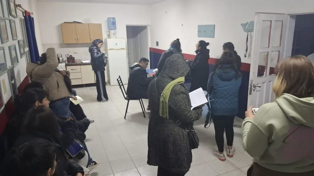 Controles médicos para jóvenes deportistas en Caleta Olivia