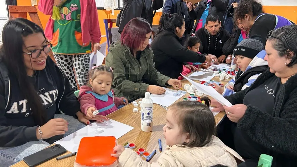 El CIC Centenario organizó jornada patriótica con la comunidad educativa