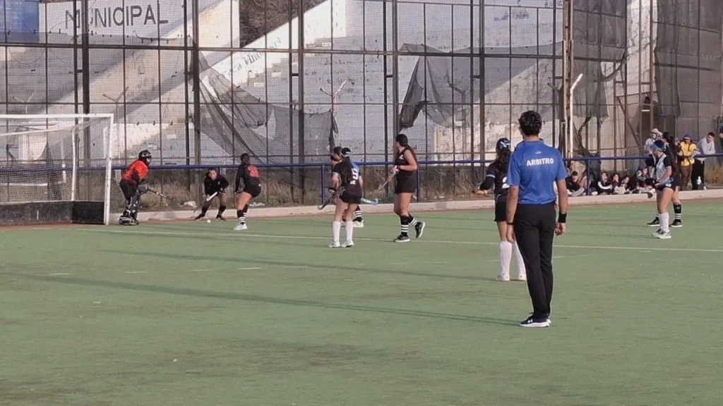 El Municipio apoya la participación juvenil en los Juegos Evita
