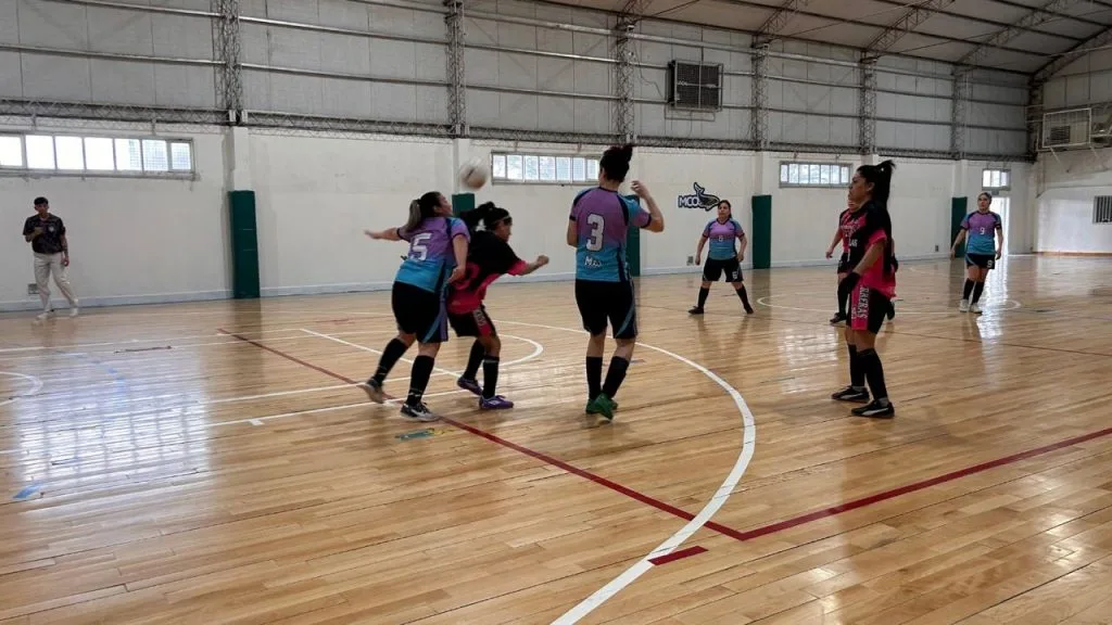 El torneo Apertura de fútbol femenino se acerca a su cierre en Caleta Olivia