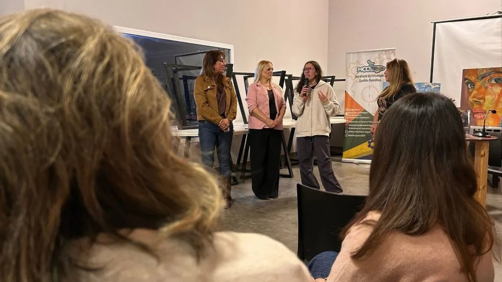 Emprendedores locales brillaron en la Pop Up de Diseño en Caleta Olivia