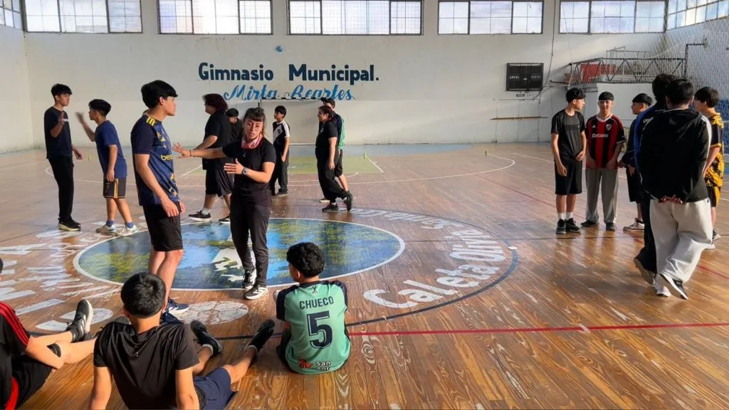 Nuevas propuestas deportivas para jóvenes en Caleta Olivia