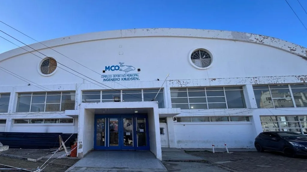 Suspensión temporal de actividades en el Complejo Deportivo Municipal